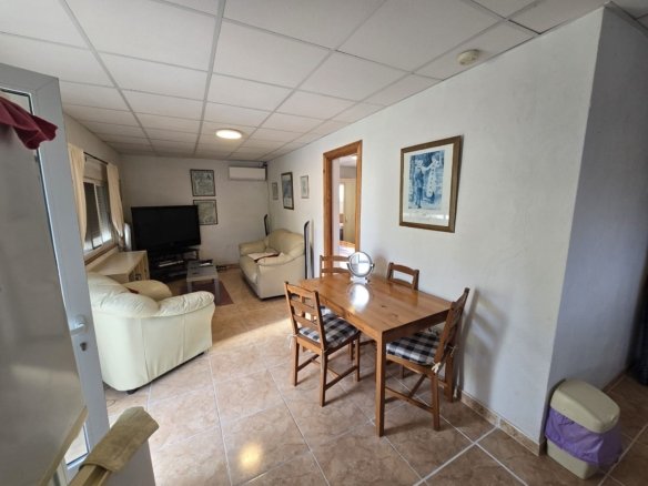 5 Bedroom 3 Bathroom Detached Villa in Villena - Caza De Casa