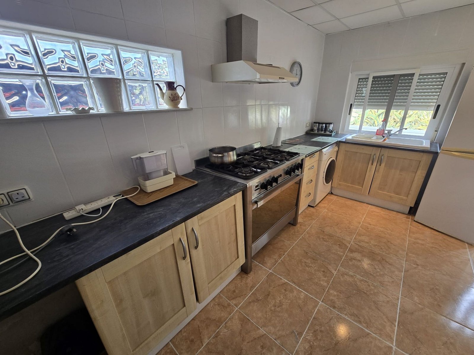 5 Bedroom 3 Bathroom Detached Villa in Villena - Caza De Casa