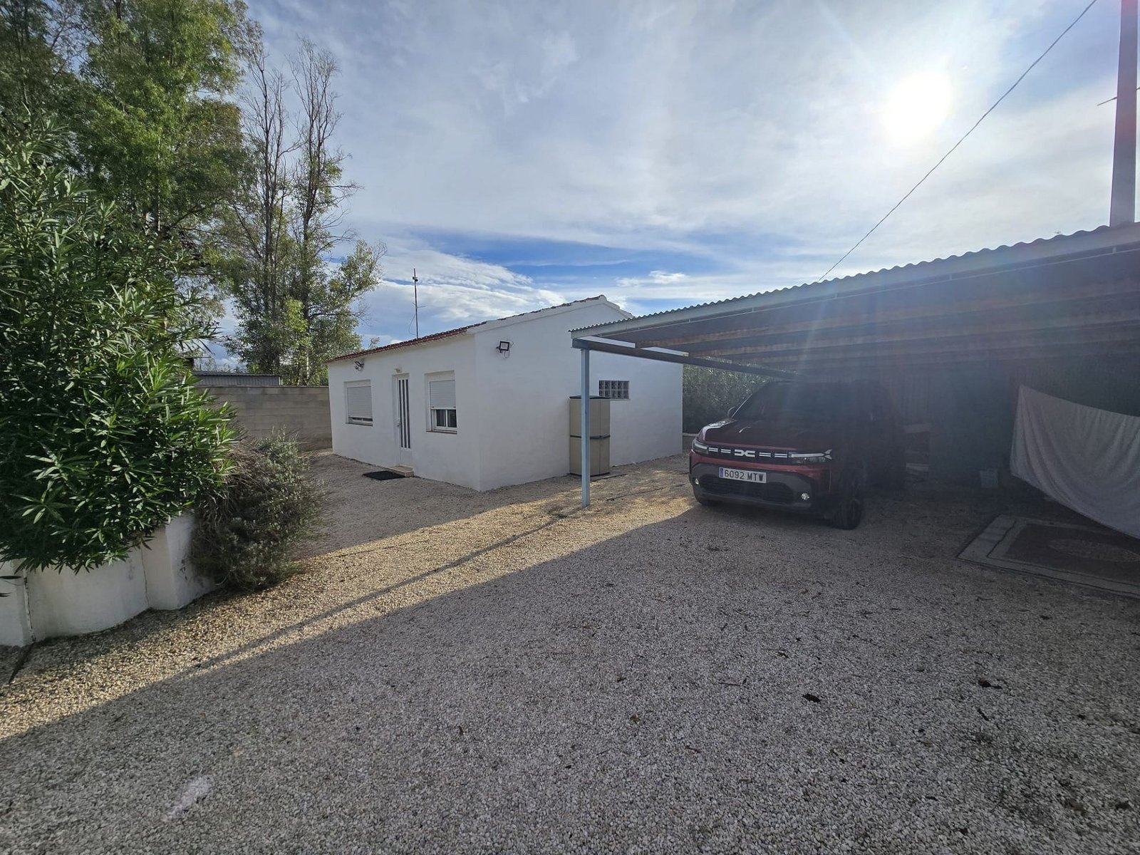 5 Bedroom 3 Bathroom Detached Villa in Villena - Caza De Casa
