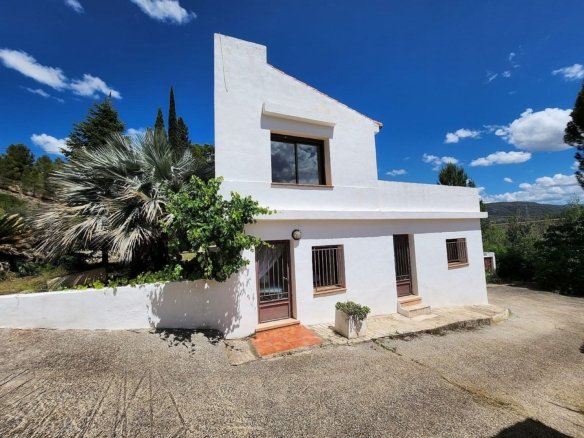 10 Bedroom 6 Bathroom Country house in Jalance - Caza De Casa