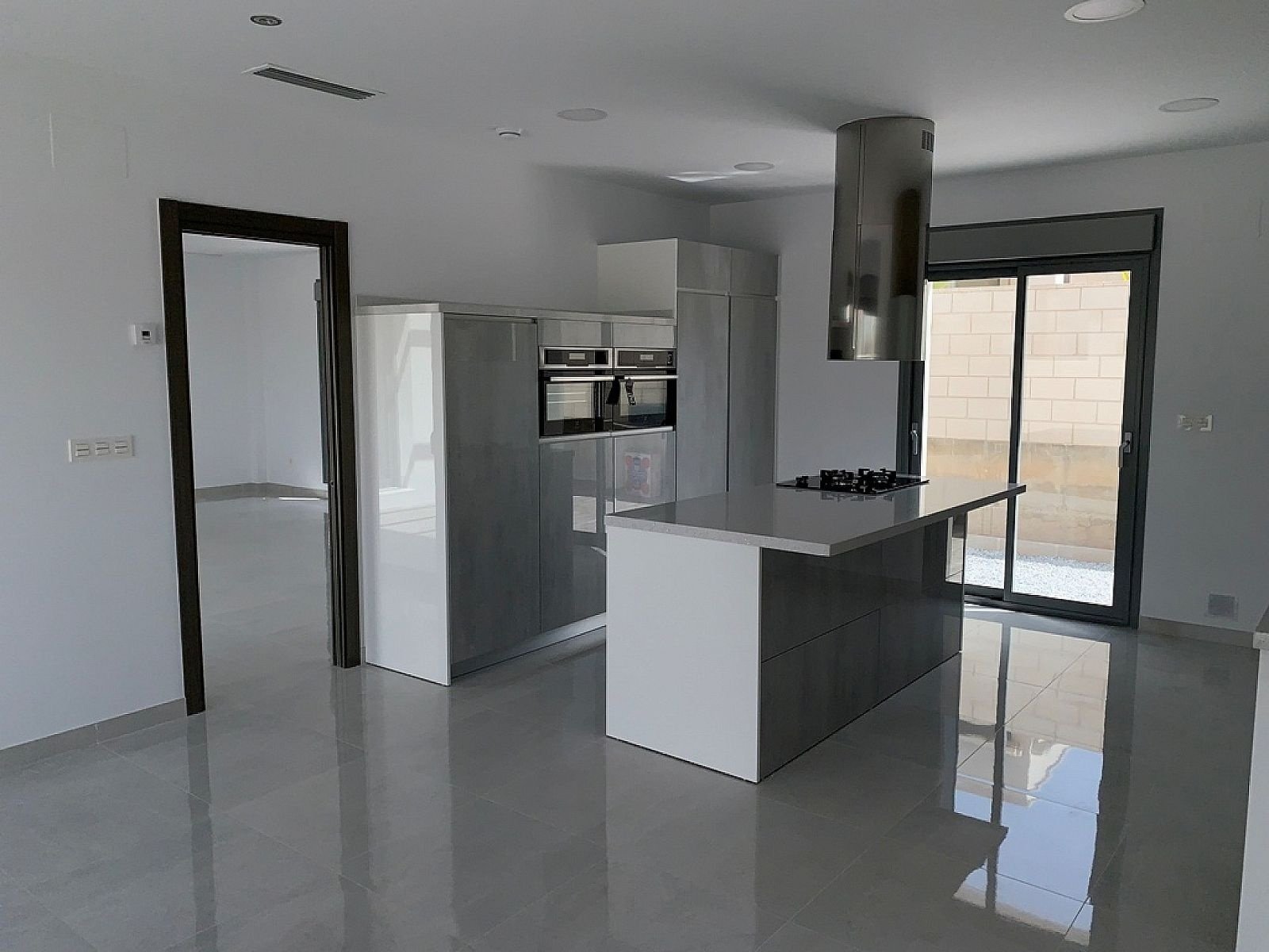 4 Bedroom 3 Bathroom Detached Villa in Pinoso - Caza De Casa