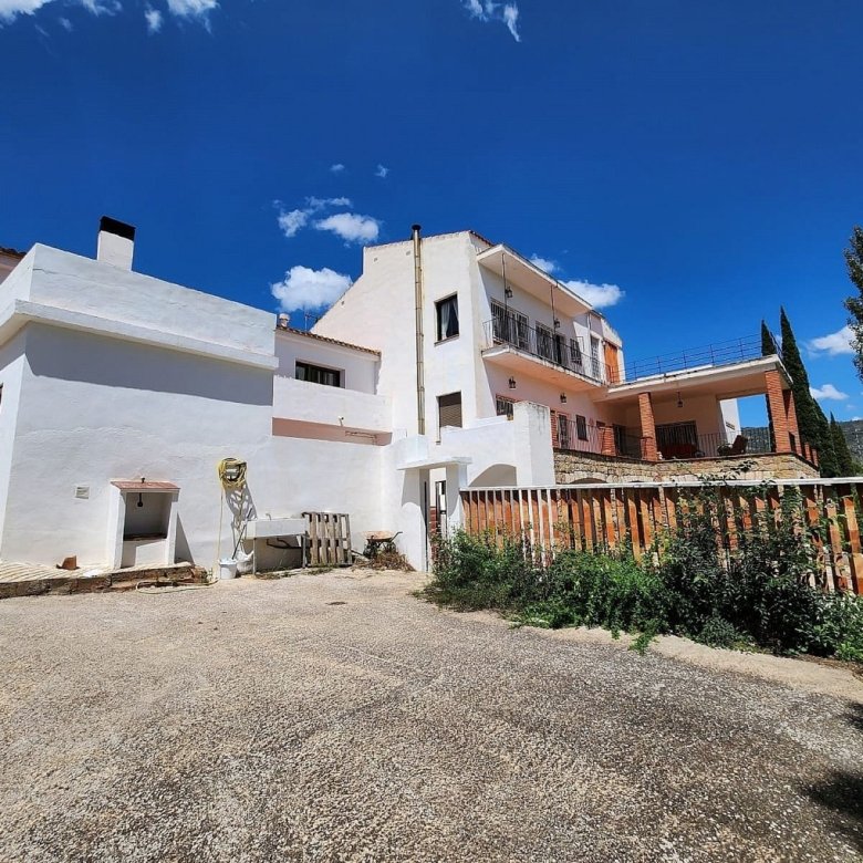 10 Bedroom 6 Bathroom Country house in Jalance - Caza De Casa