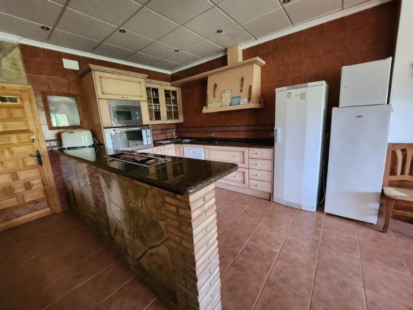 10 Bedroom 6 Bathroom Country house in Jalance - Caza De Casa