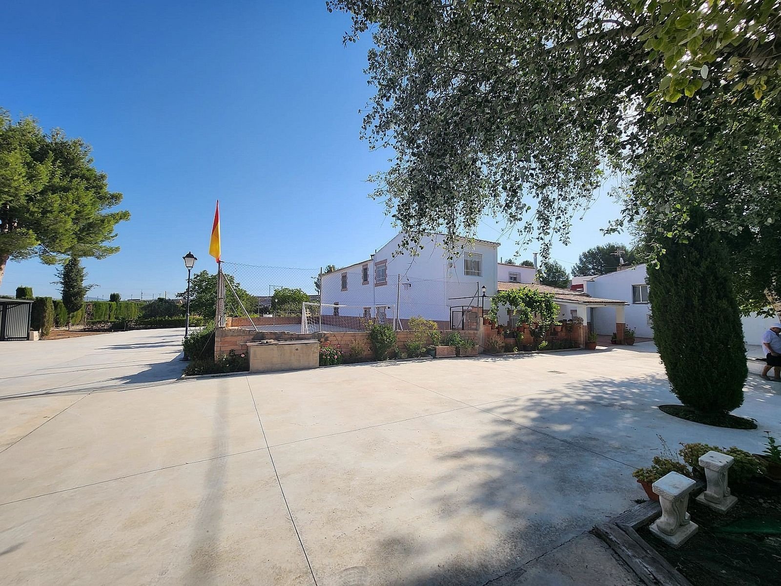 7 Bedroom 2 Bathroom Country house in Villena - Caza De Casa